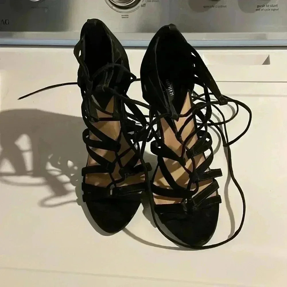 Black Lace Up Heels​​​​​​​​​ - Picture 3 of 6